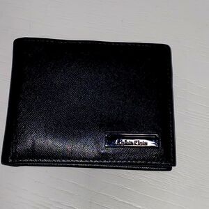 Calvin Klein Men's Black Full Grain Leather Trifold Wallet